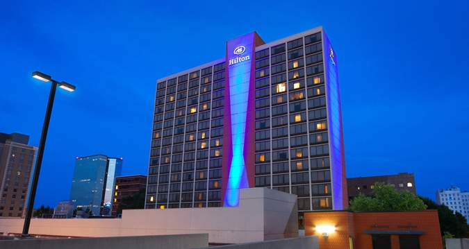 Hilton Knoxville Hotel Exterior at Night